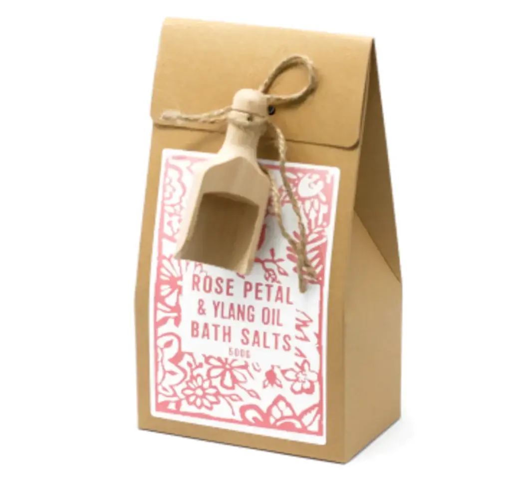 [SALES_00001] Sales de baño del Himalaya con pétalos de rosa y aceite de Ylang