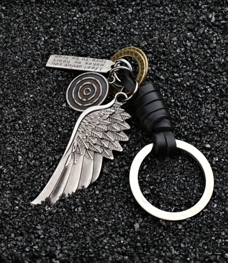 [LLAVERO_00007] Llavero ala plateada