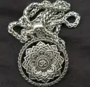 Colgante budista Flor de Loto