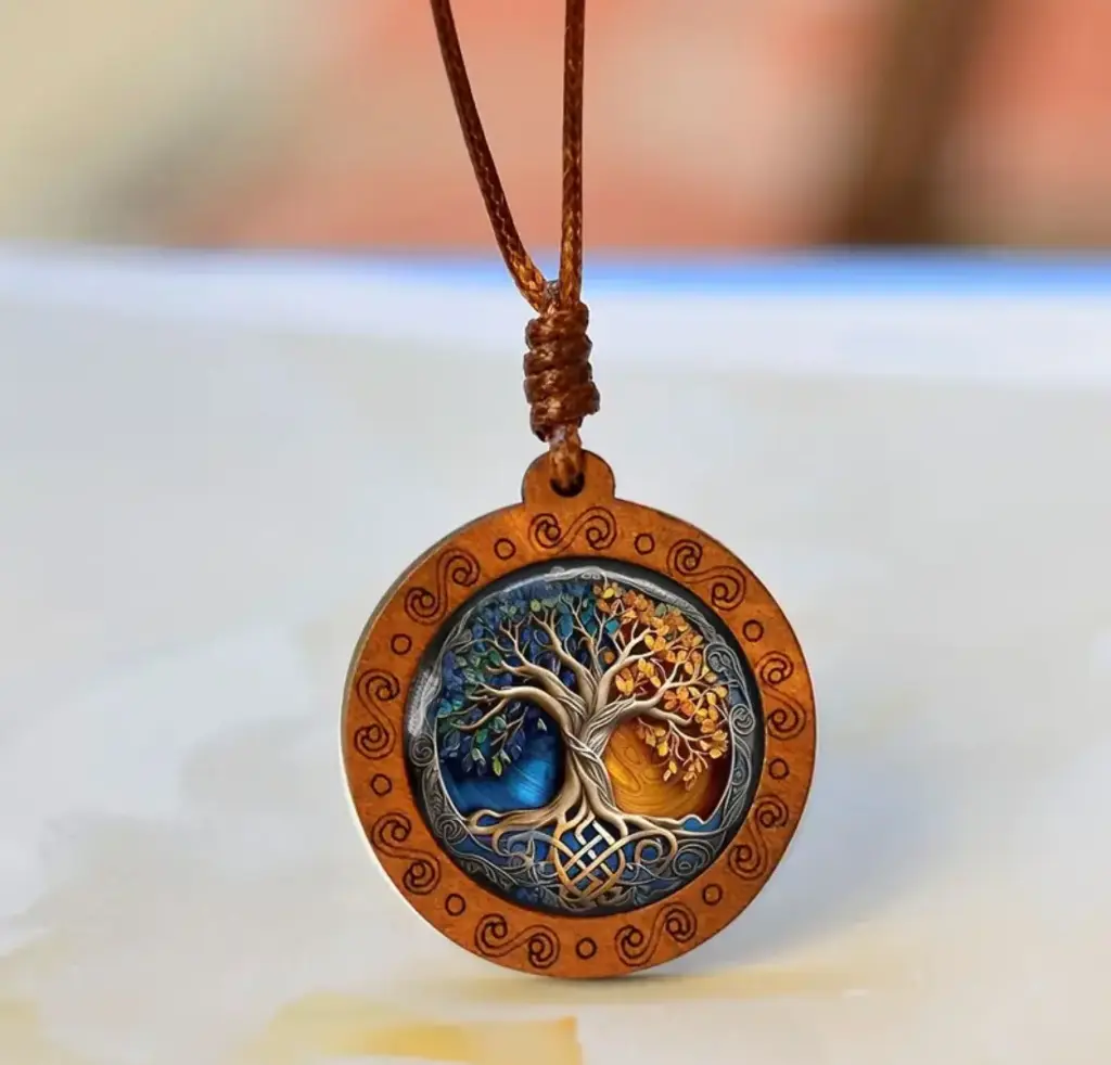 Colgante árbol de la vida. Disponible en dos diseños (árbol 1)